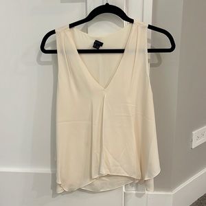 Flowy cream colored Theory blouse - only worn once! Size S